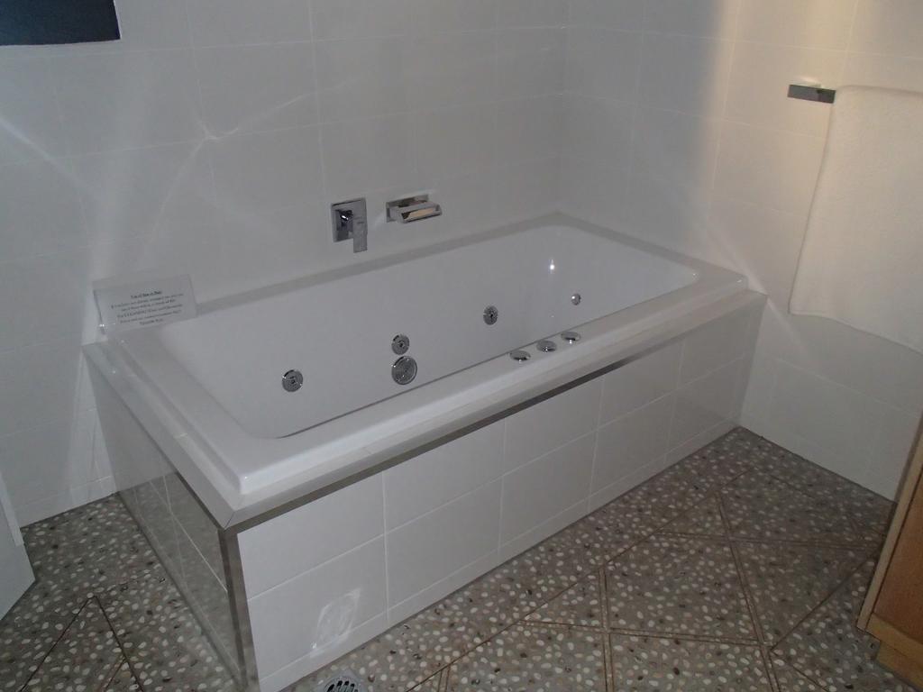 City Colonial Motor Inn Mildura Oda fotoğraf